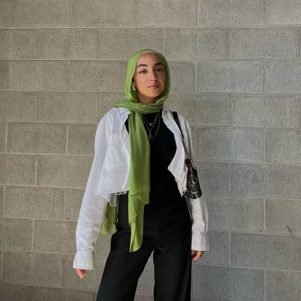 Meet your Posher, Amal